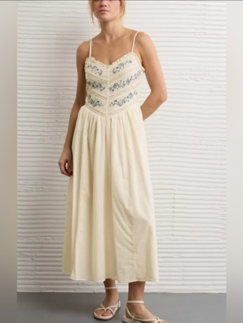 AE Bella Lace Insert Midi Dress - Picture 12 of 12